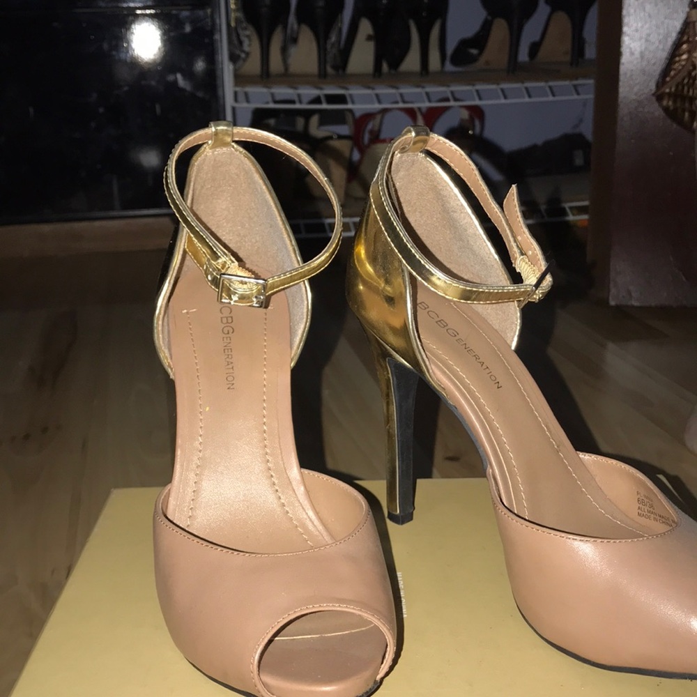 BCBG Generation Nude/Gold High Heels